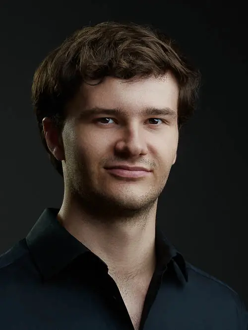 Porträt von Vincent Künlein – Data-Science-Praktikant mit Interesse an KI-Projekten und Clustering